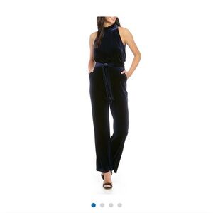 NWT Black Vince Camuto Sleeveless Velvet High Neck Jumpsuit